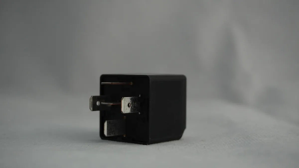 RELEVADOR BOSCH 24V by BOSCH